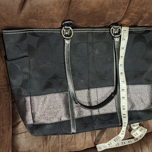 Coach tote - Picture 6 of 8